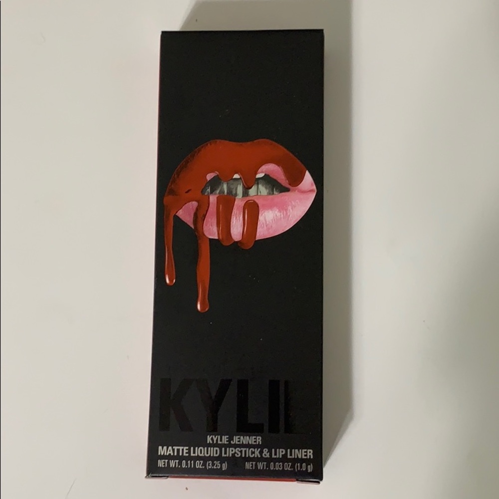 Kylie Bite Me Lip Kit